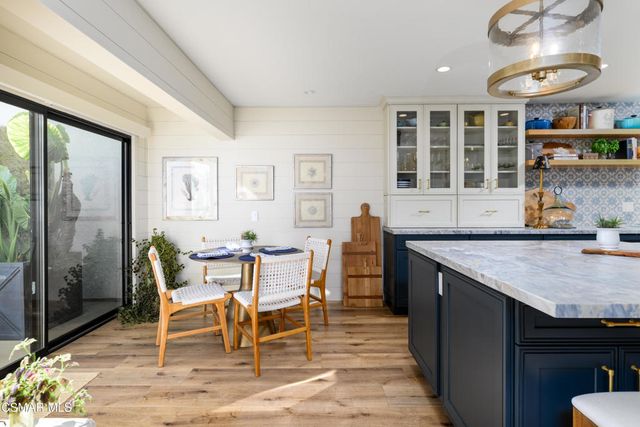 818 Caliente Lane, Ventura, CA 93001