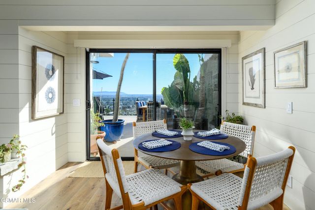 818 Caliente Lane, Ventura, CA 93001