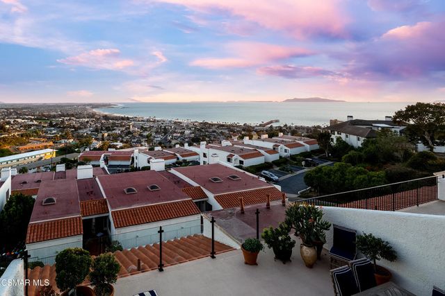 818 Caliente Lane, Ventura, CA 93001