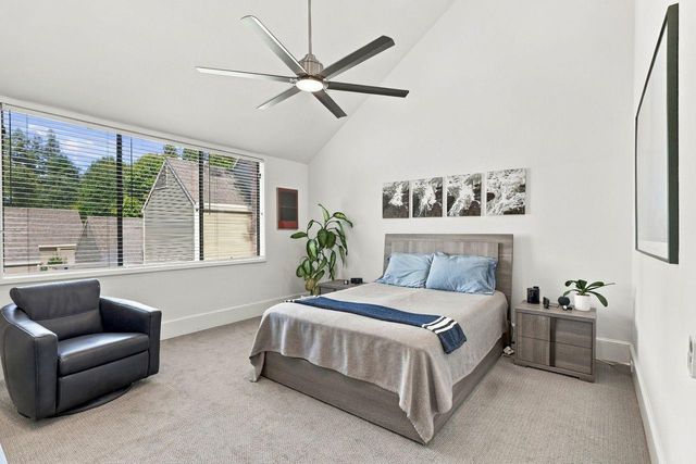 440 Wyndgate Rd, Sacramento, CA 95864