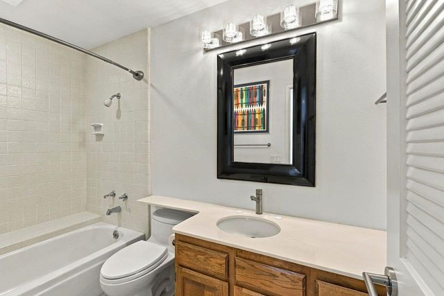 440 Wyndgate Rd, Sacramento, CA 95864