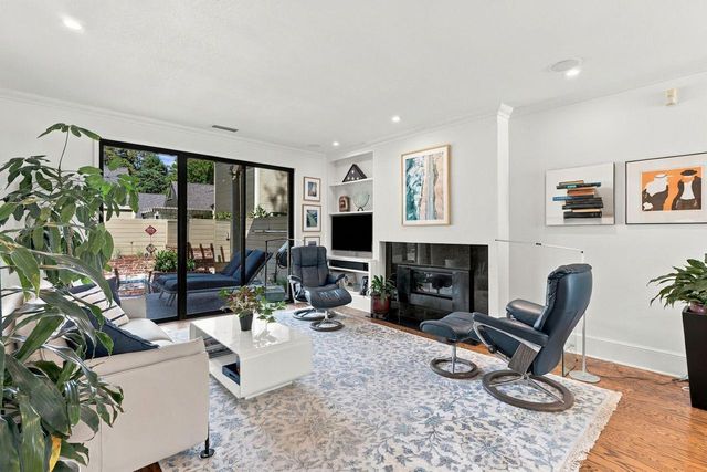 440 Wyndgate Rd, Sacramento, CA 95864