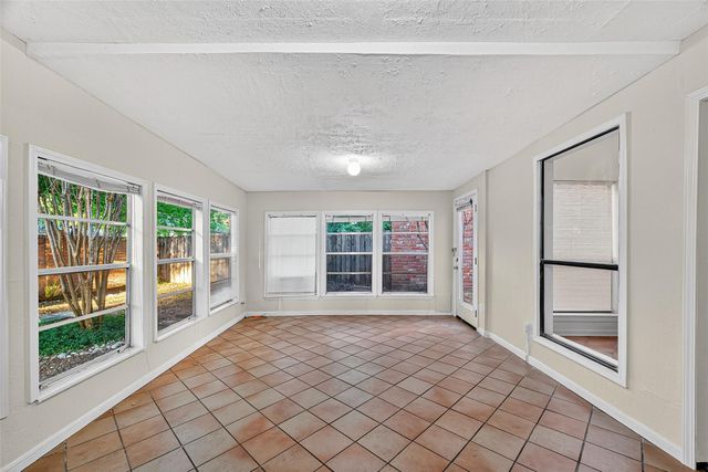 812 Fleetwood Place Drive, Houston, TX 77079