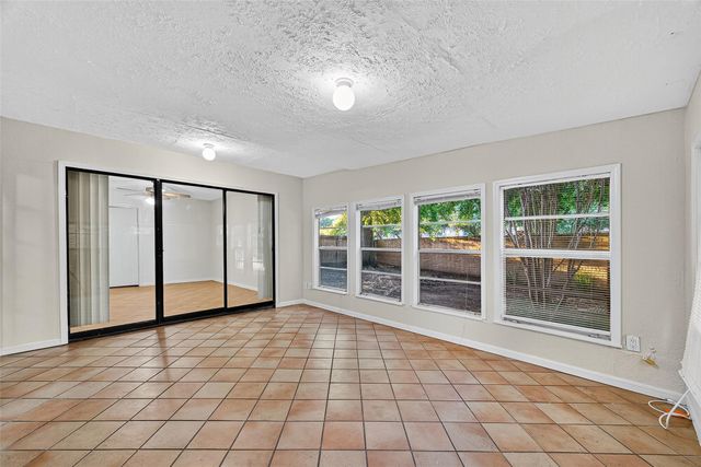 812 Fleetwood Place Drive, Houston, TX 77079