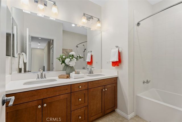 117 Gemstone, Irvine, CA 92620
