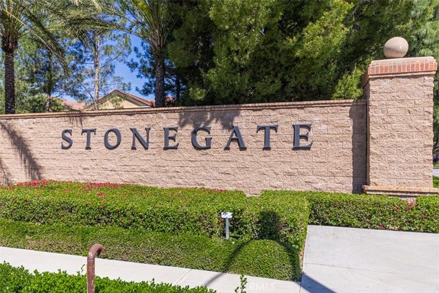 117 Gemstone, Irvine, CA 92620