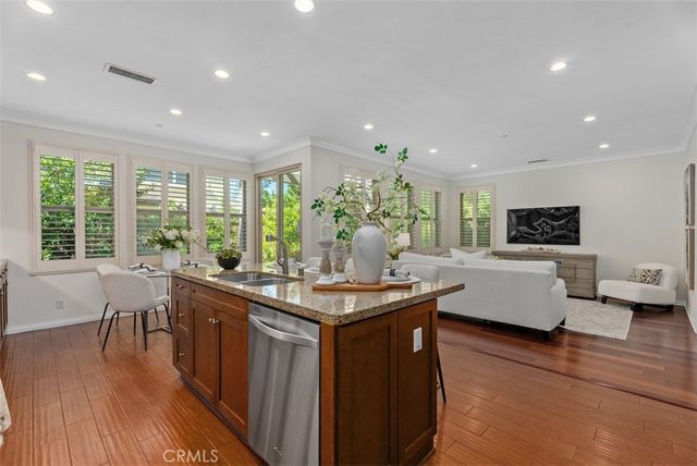 117 Gemstone, Irvine, CA 92620
