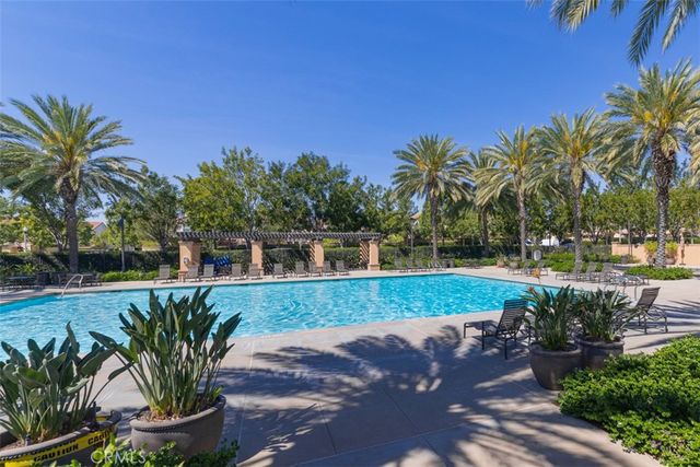 117 Gemstone, Irvine, CA 92620