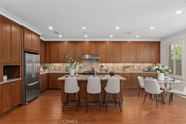 117 Gemstone, Irvine, CA 92620