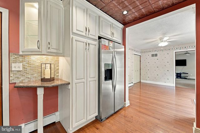 304 LAUREL AVE, Pitman, NJ 08071