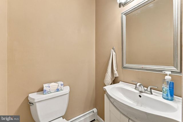 304 LAUREL AVE, Pitman, NJ 08071