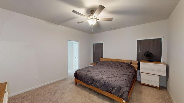 662 Blackshear Trl, Temple, GA 30179