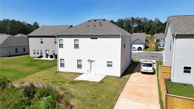 662 Blackshear Trl, Temple, GA 30179