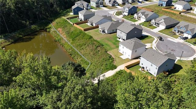 662 Blackshear Trl, Temple, GA 30179
