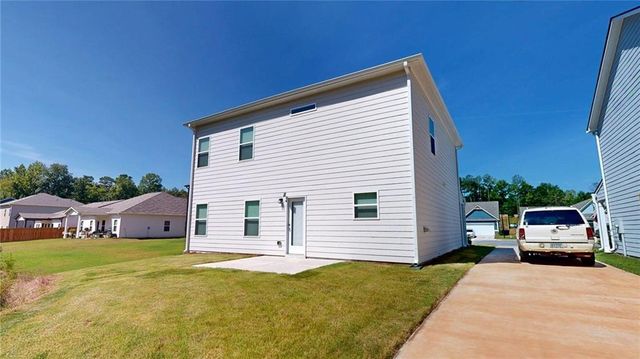 662 Blackshear Trl, Temple, GA 30179