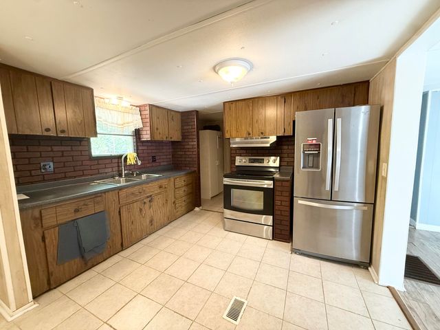 45 Mercury Court, Walterboro, SC 29488