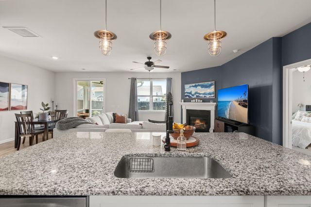 215 Shortmarsh Street, Summerville, SC 29486