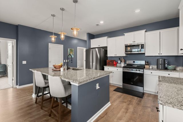 215 Shortmarsh Street, Summerville, SC 29486