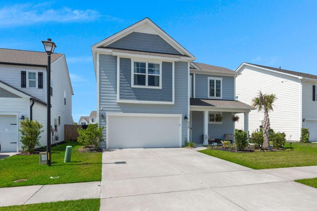 215 Shortmarsh Street, Summerville, SC 29486