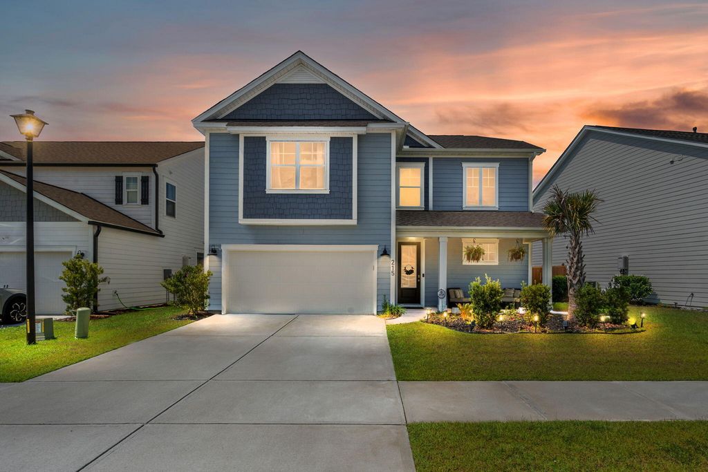215 Shortmarsh Street, Summerville, SC 29486