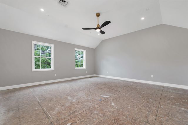 230 Aiden Circle, Belmont, NH 03220