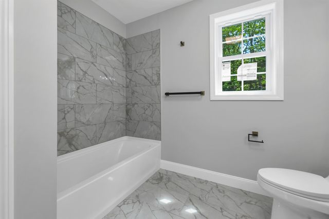 230 Aiden Circle, Belmont, NH 03220