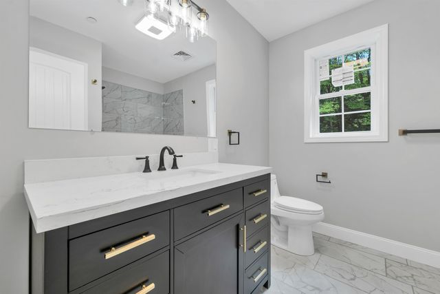230 Aiden Circle, Belmont, NH 03220