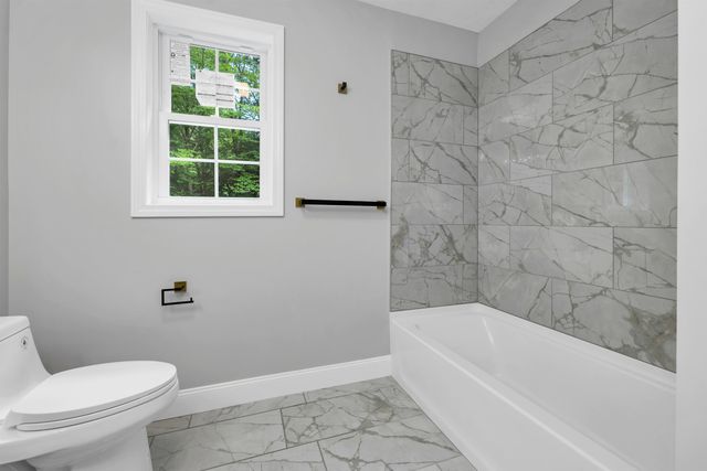 230 Aiden Circle, Belmont, NH 03220