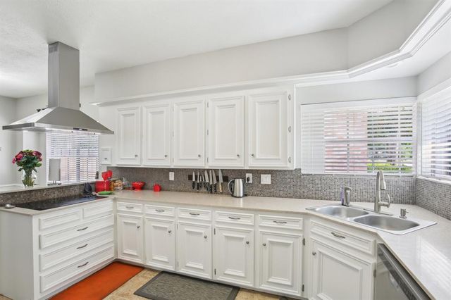 15403 Gettysburg Drive, Tomball, TX 77377