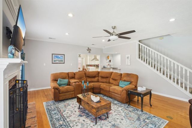 15403 Gettysburg Drive, Tomball, TX 77377