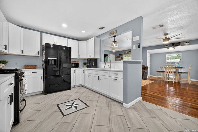 327 Ranmar, San Antonio, TX 78214