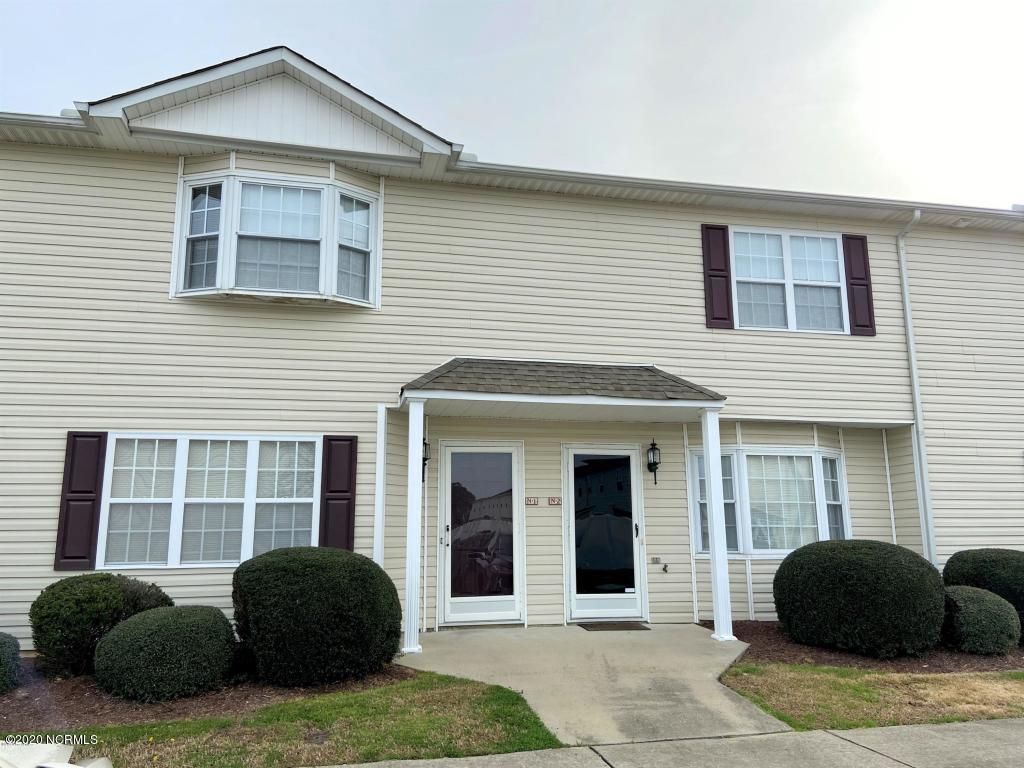 2156 Flagstone Court N-2, Greenville, NC 27834