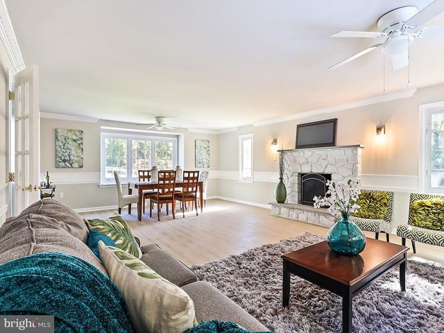 4400 YATES RD, Bensalem, PA 19020