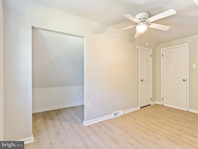 4400 YATES RD, Bensalem, PA 19020