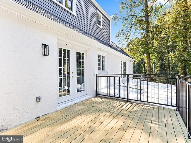4400 YATES RD, Bensalem, PA 19020