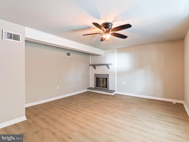 4400 YATES RD, Bensalem, PA 19020