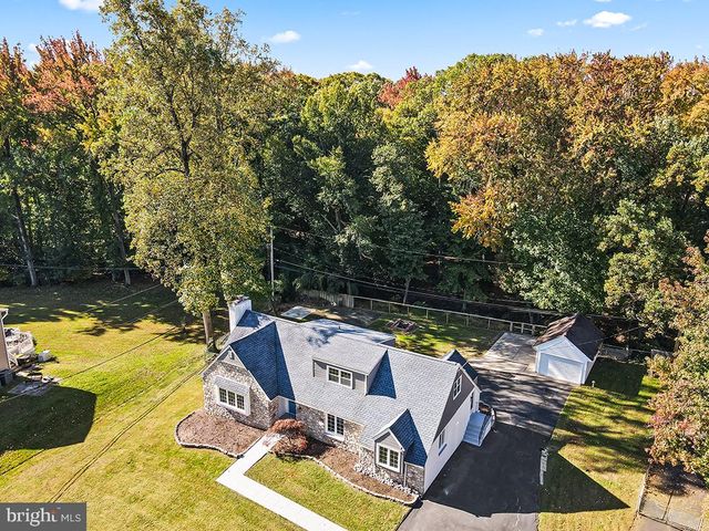 4400 YATES RD, Bensalem, PA 19020