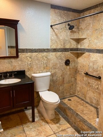 11910 GALLANT FRST, San Antonio, TX 78249