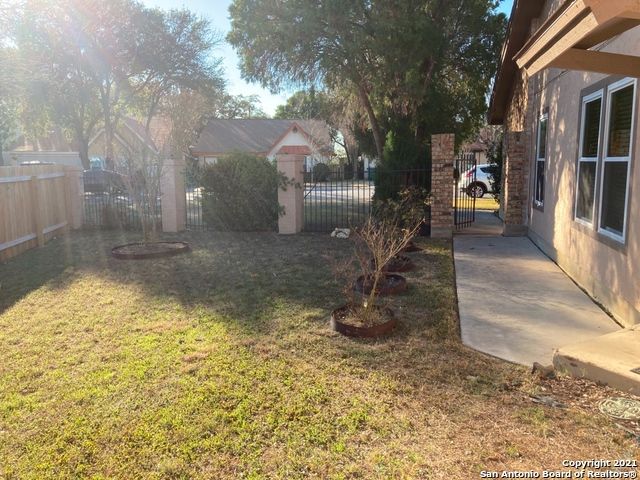 11910 GALLANT FRST, San Antonio, TX 78249