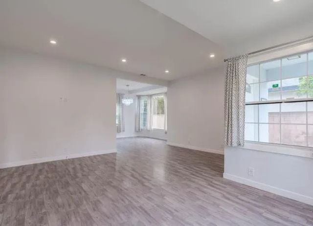 10332 Floralita, Sunland, CA 91040