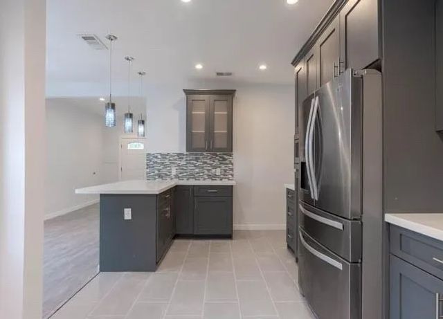 10332 Floralita, Sunland, CA 91040