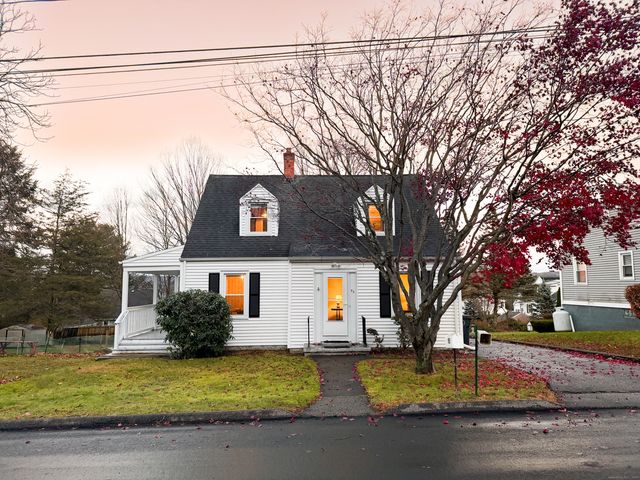 95 Colorado Avenue North, Torrington, CT 06790
