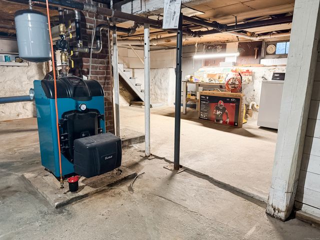 95 Colorado Avenue North, Torrington, CT 06790