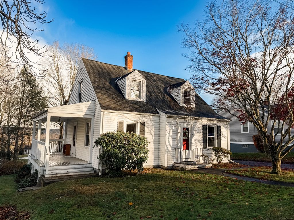 95 Colorado Avenue North, Torrington, CT 06790