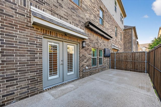 2201 Southwick Drive, Lewisville, TX 75067