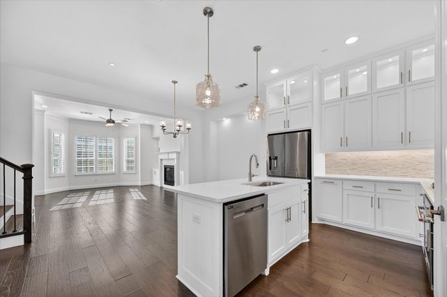 2201 Southwick Drive, Lewisville, TX 75067