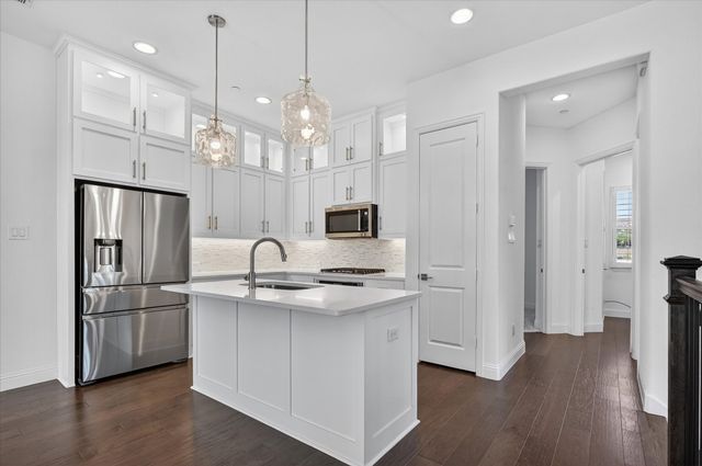 2201 Southwick Drive, Lewisville, TX 75067