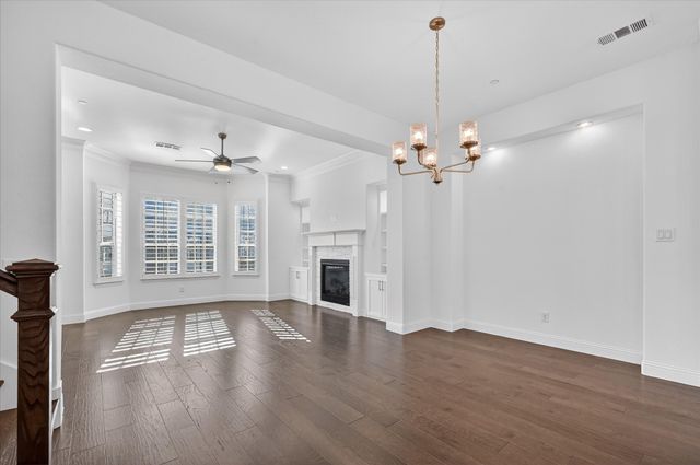 2201 Southwick Drive, Lewisville, TX 75067