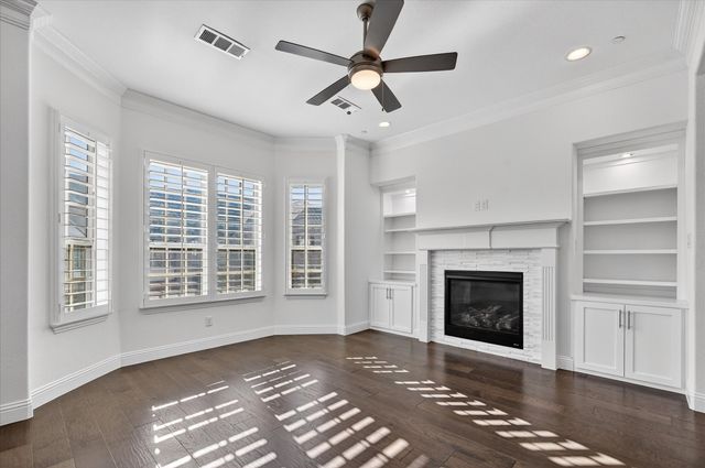 2201 Southwick Drive, Lewisville, TX 75067