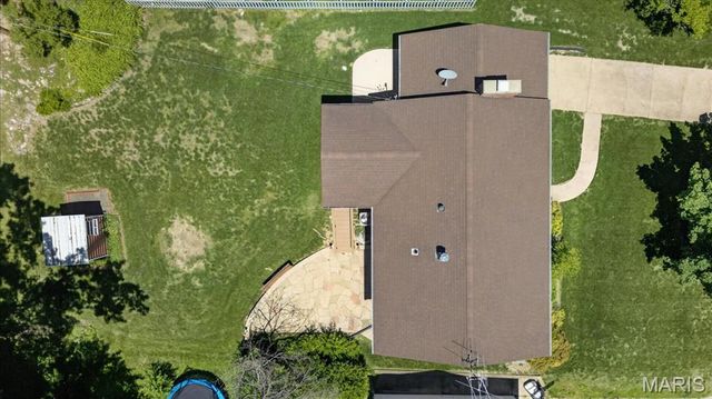 9909 Chantenay Drive, St Louis, MO 63123